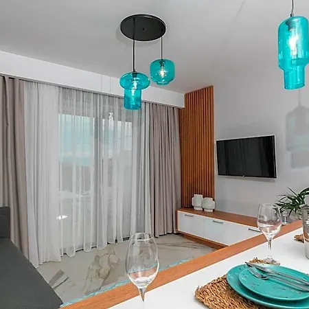 Hotel Pachis Escape